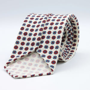 Cruciani &amp; Bella
Printed and Handmade in Italy
100% Wool
Unlined
White, Red and Blue Motif Tie
8 cm x 150 cm
#9139