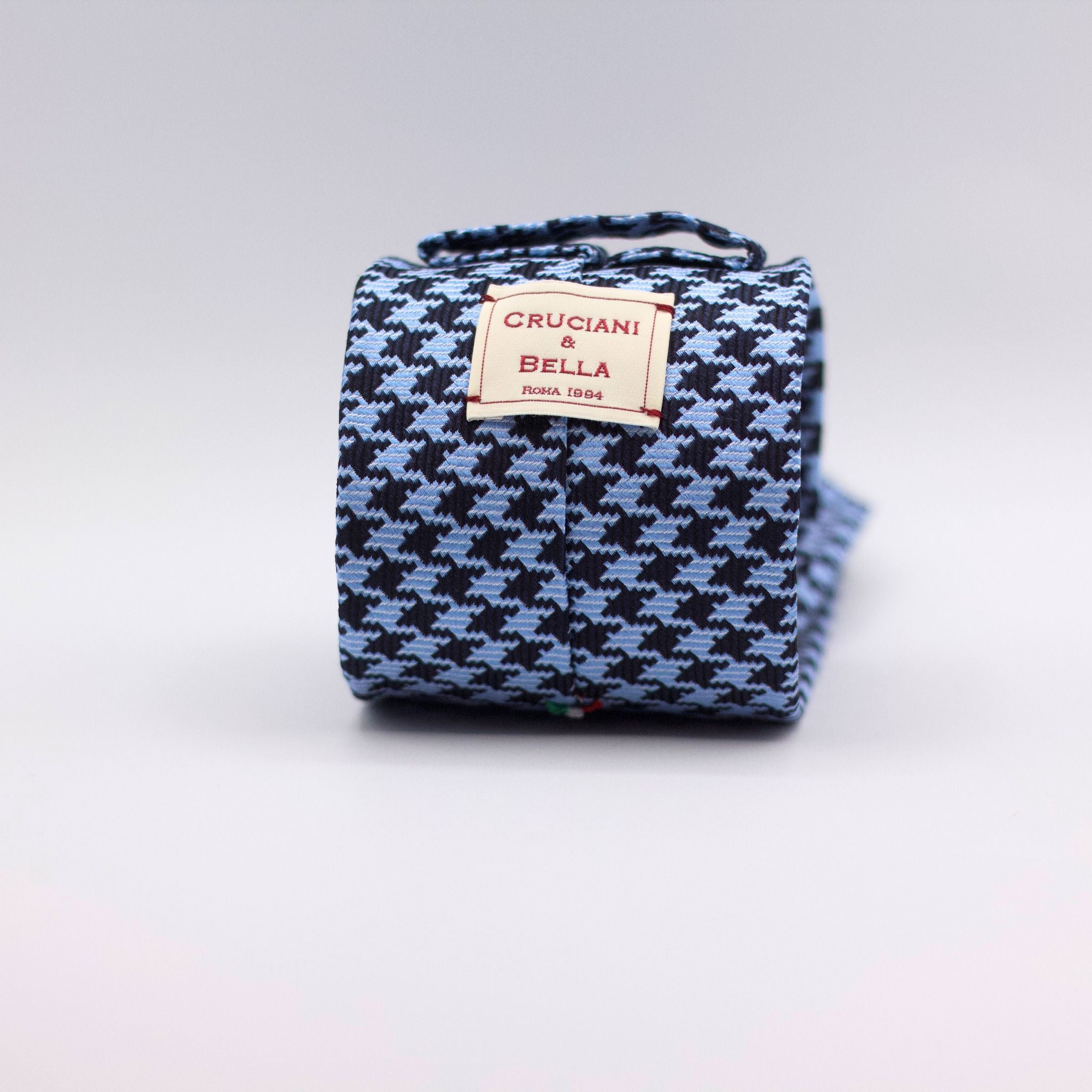 Cruciani &amp; Bella 100% silk Tipped Blue Navy and Baby Blue Pied de poule &nbsp;Motif Tie Handmade in Como, Italy 8 cm x 150 cm