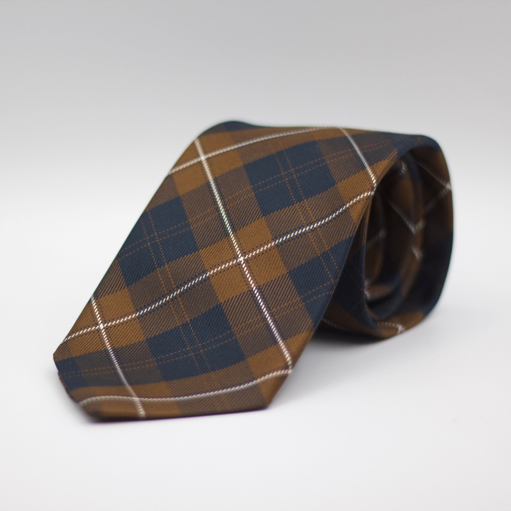 Cruciani &amp; Bella 100% Woven Jacquard Silk Self Tipped Brown, Blue and White Tartan Tie Handmade in Italy 8 cm x 150 cm