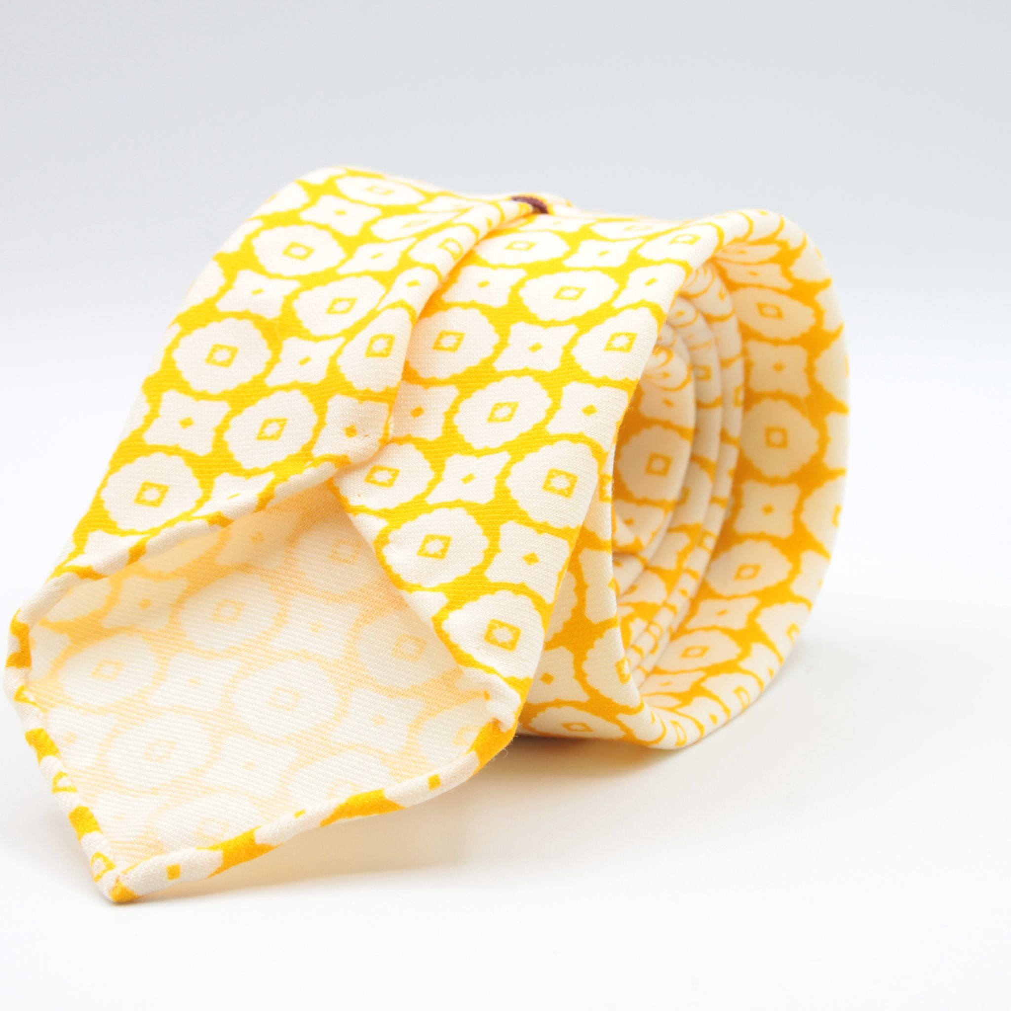 Cruciani &amp; Bella&nbsp;
Printed and Handmade in Italy
100% Wool
Unlined
Yellow and Off-White
#9075