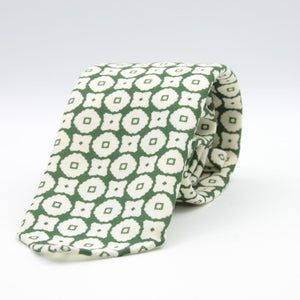 Cruciani &amp; Bella&nbsp;
Printed and Handmade in Italy
100% Wool
Unlined
Green and Off-White
#9076