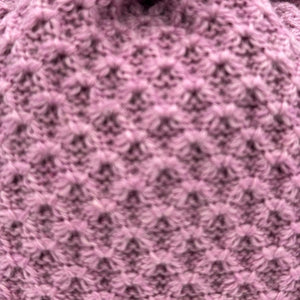 Cruciani &amp; Bella
100% Lambswool
Knitted Tie

Lavender Plain
Handmade in Italy
7,5 cm x 147 cm
New Old Stock