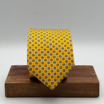 Cruciani &amp; Bella
100% Printed Silk&nbsp;
Tipped
Yellow, Light Blue and White Motif Tie
Handmade in Italy
8,5 cm x 148 cm
New Old Stock
