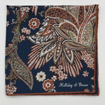 Holliday &amp; Brown
Hand-rolled&nbsp;&nbsp;
Holliday &amp; Brown for Cruciani &amp; Bella
100% Silk
Blue, Off White, Green and Brown
Double Faces
Paisley Motif&nbsp; Pocket Square
Handmade in Italy

32 cm X 32 cm
