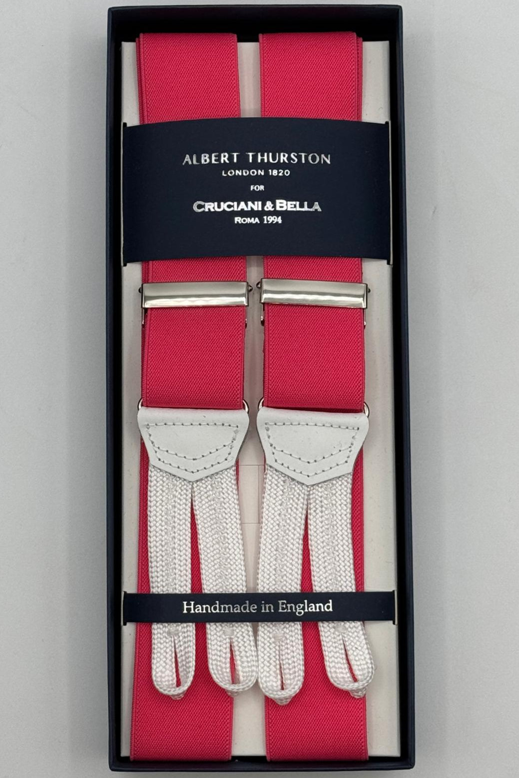 Albert Thurston for Cruciani &amp; Bella
Made in England
Adjustable Sizing
35 mm elastic Pink plain braces
Braid ends
Y-Shaped
Nickel Fittings
Size Multifit Adjustable&nbsp;Length:&nbsp;115cm (= 45 inch) Maximum