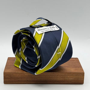 Cruciani &amp; Bella
100% Silk&nbsp;
Woven Jaquard
Self Tipped&nbsp;
Blue, Green, and White Stripes
Handmade in Italy
9 cm x 148 cm
New Old Stock