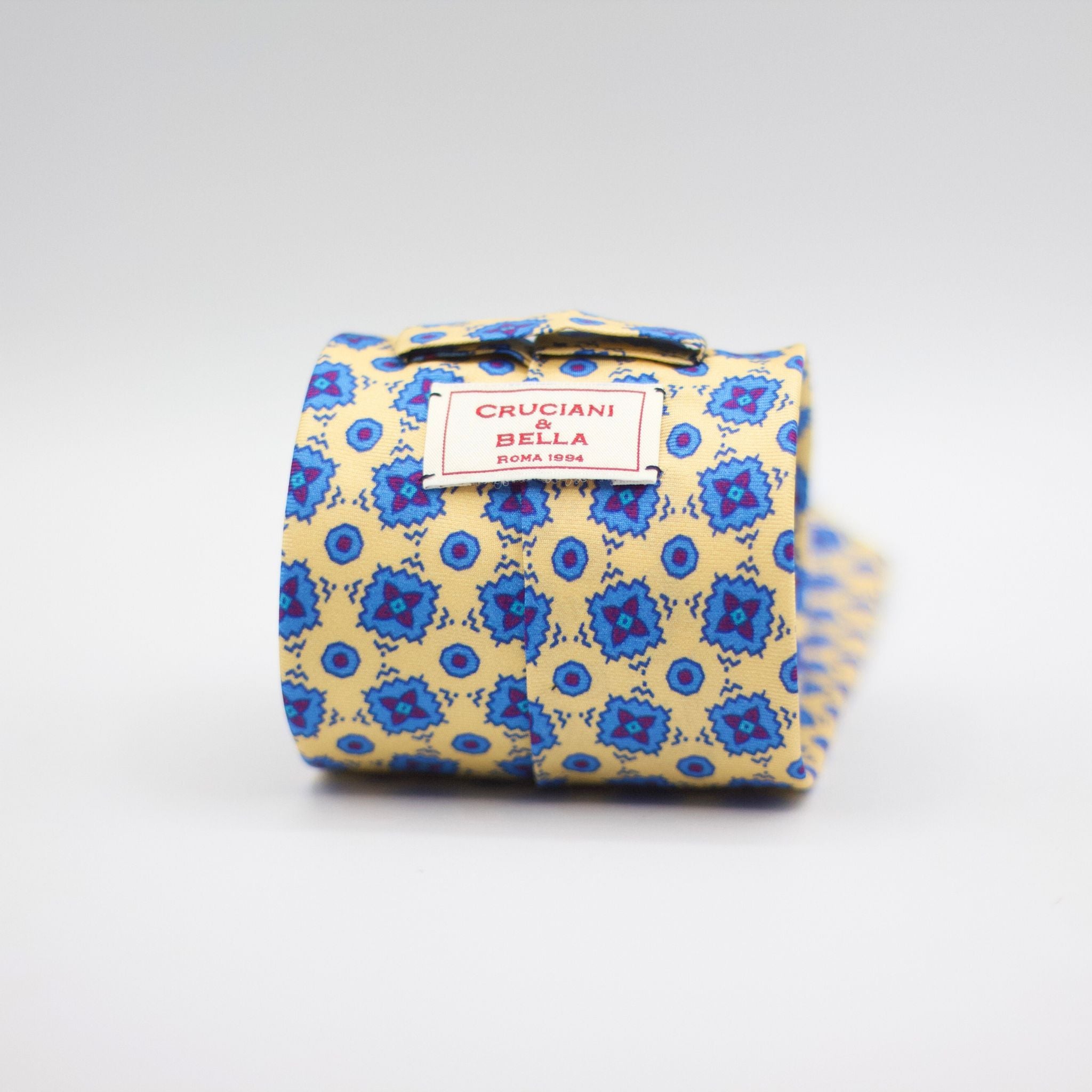 Cruciani &amp; Bella 100% Printed Silk Silk Made in England&nbsp; Self-tipped Light Yellow, Blue and Purple Motif Tie 8 cm x 150 cm Handmade in &nbsp;England