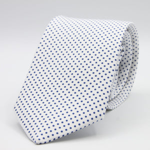 Cruciani &amp; Bella
100% Silk
Printed
Self-Tipped
White, Blue Pin Dots Tie
Handmade in Rome, Italy.
8 cm x 150 cm
#7798