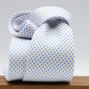 Cruciani &amp; Bella
100% Printed Silk

Self-Tipped
White and Light Blue Pindots Tie&nbsp;
Handmade in Rome, Italy.

8 cm x 150 cm
#8857