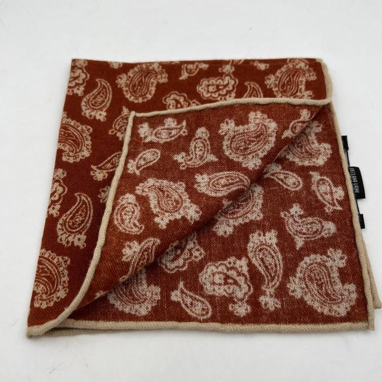 Holliday & Brown Hand-rolled   Holliday & Brown for Cruciani & Bella 89% Wool 11% Silk Light Brown, White  Paisley  Motif  Pocket Square Handmade in Italy 31 cm X 31 cm #0514